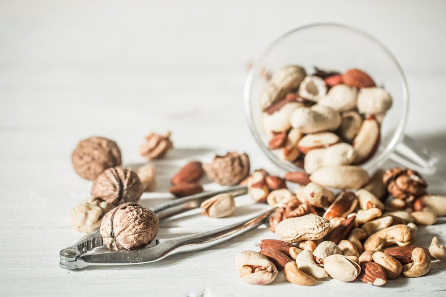 Do almonds increase brain power?